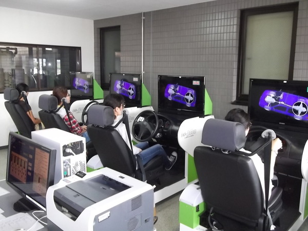 第5回交通安全フェスティバル(ビギナースクールを開催)