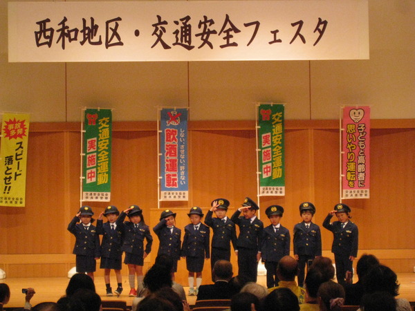 秋の交通安全県民運動で様々な活動を実施しました